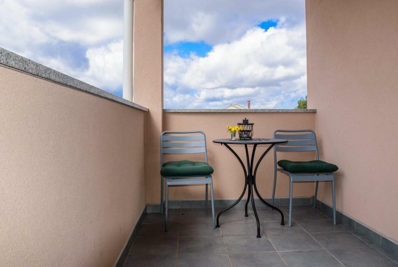 Apartman Petar Razanac Exterior photo